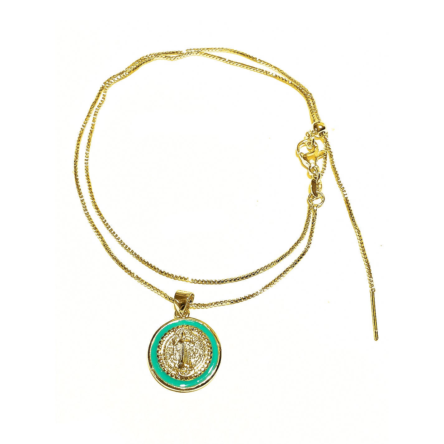Collar ajustable con aplicación de Virgen, bañado en Oro (EHJPLVIR34)